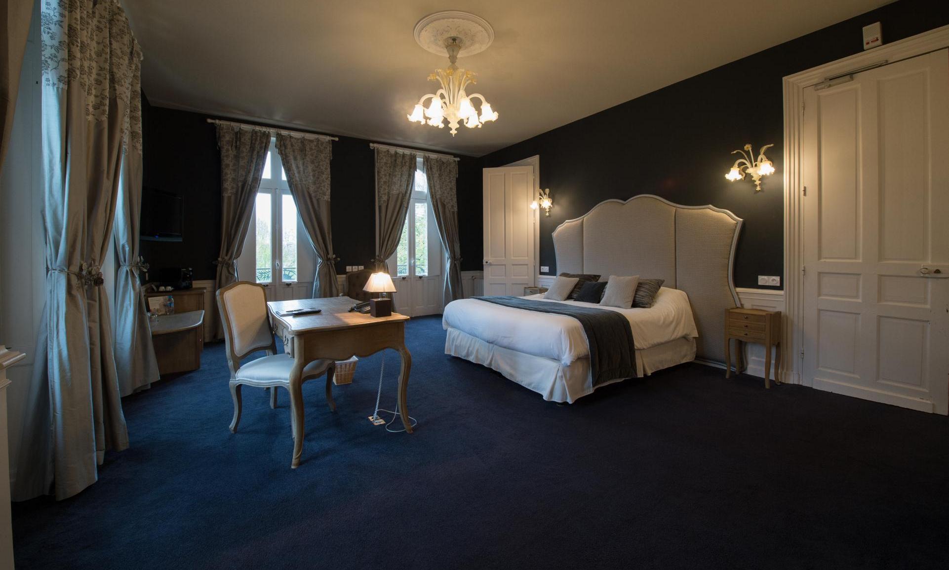 Château du Clos de la Ribaudière & SPA