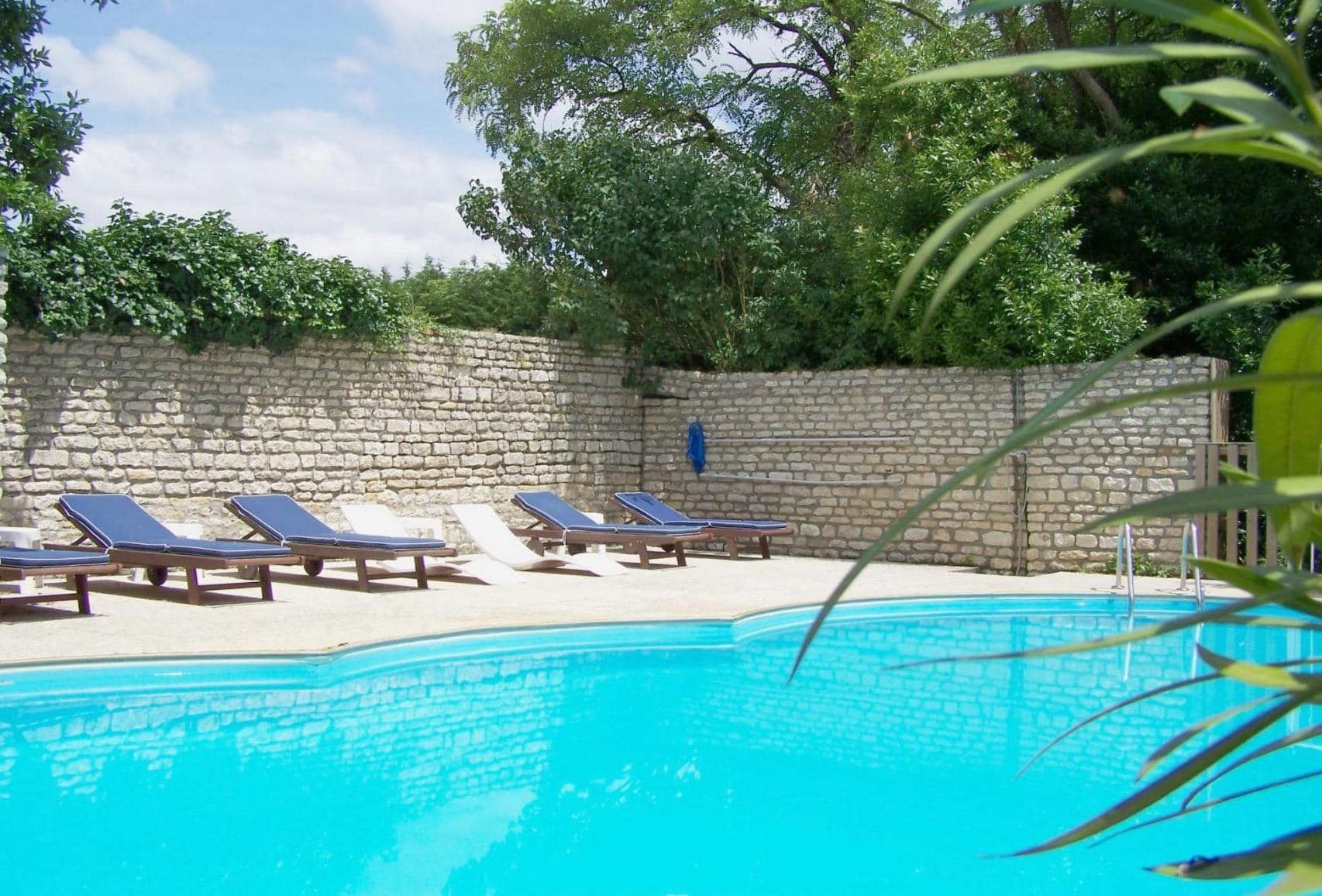 Château de l’Abbaye de Moreilles