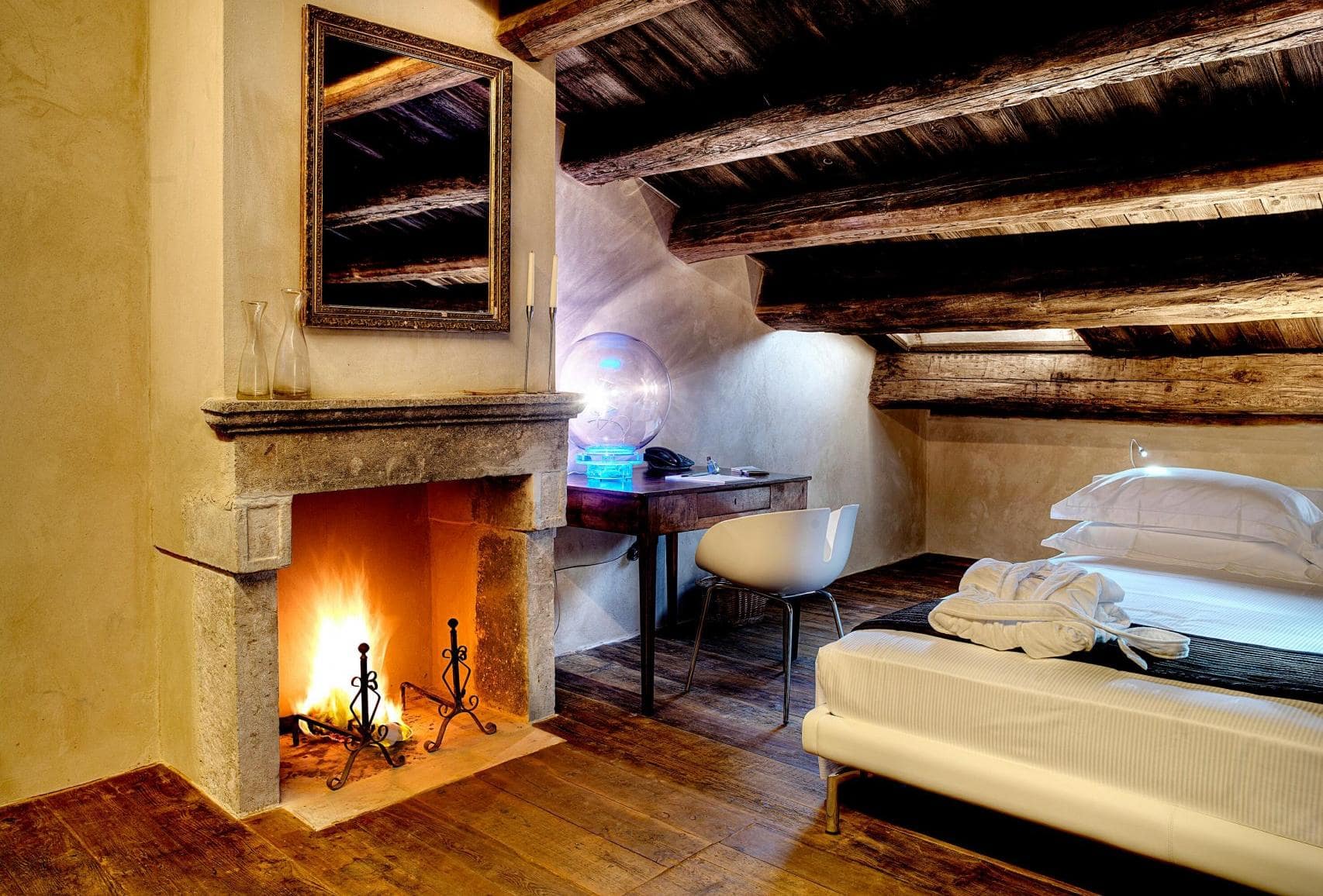Camere