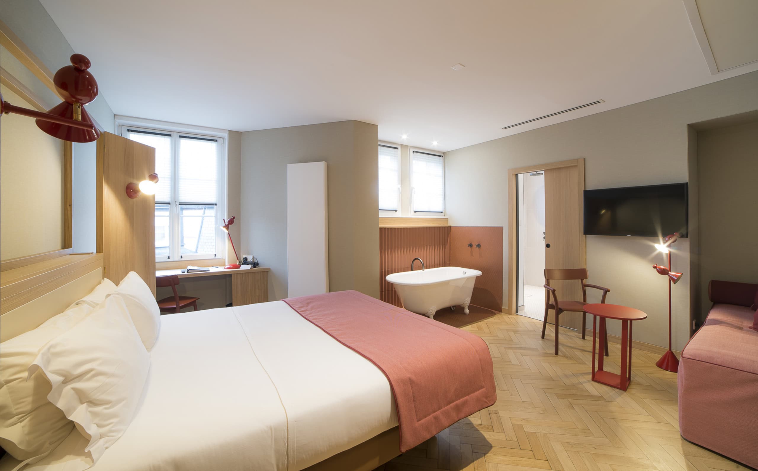 Hannong Hotel & Wine Bar