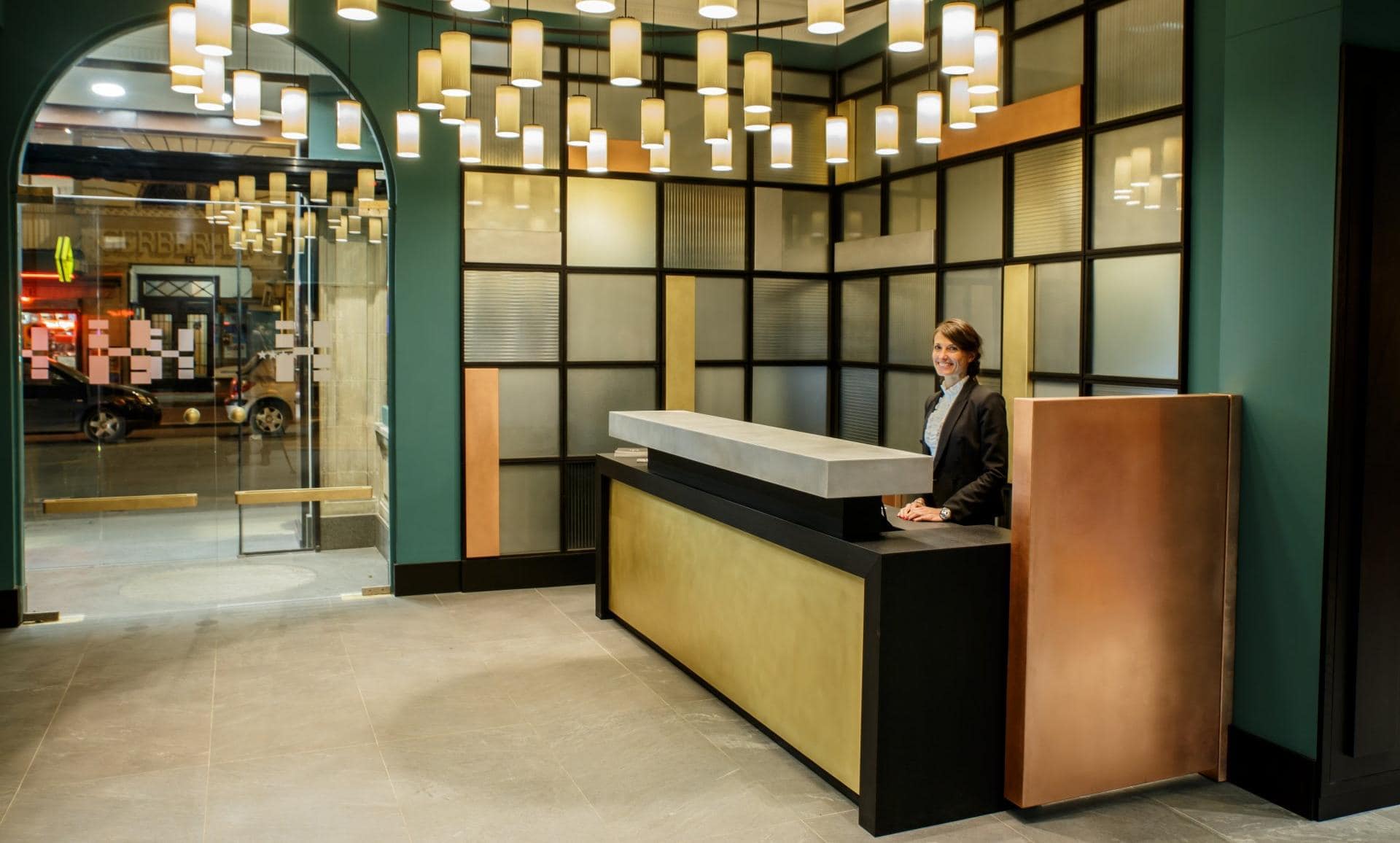 Hannong Hotel & Wine Bar
