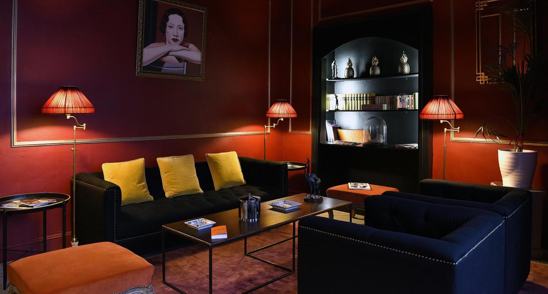 Salon