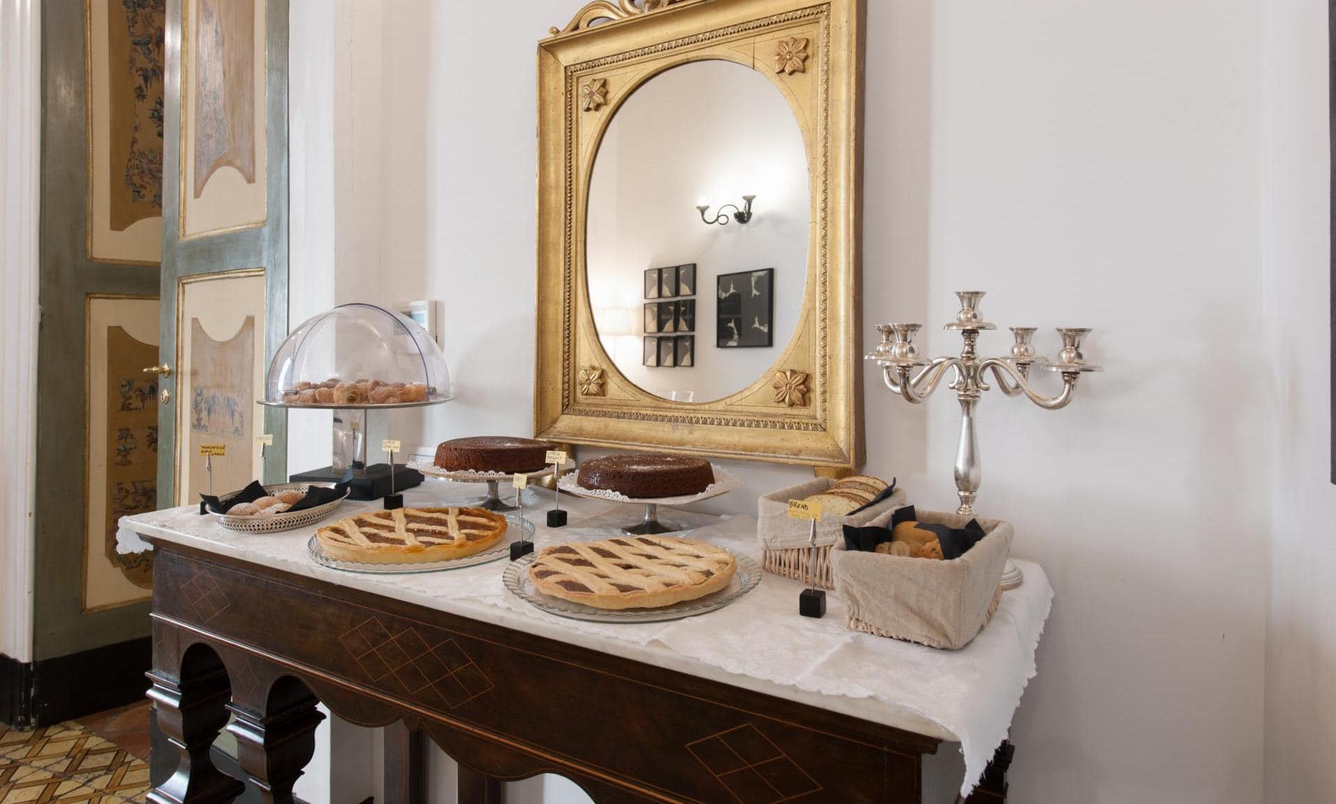 Santa Chiara Boutique Hotel