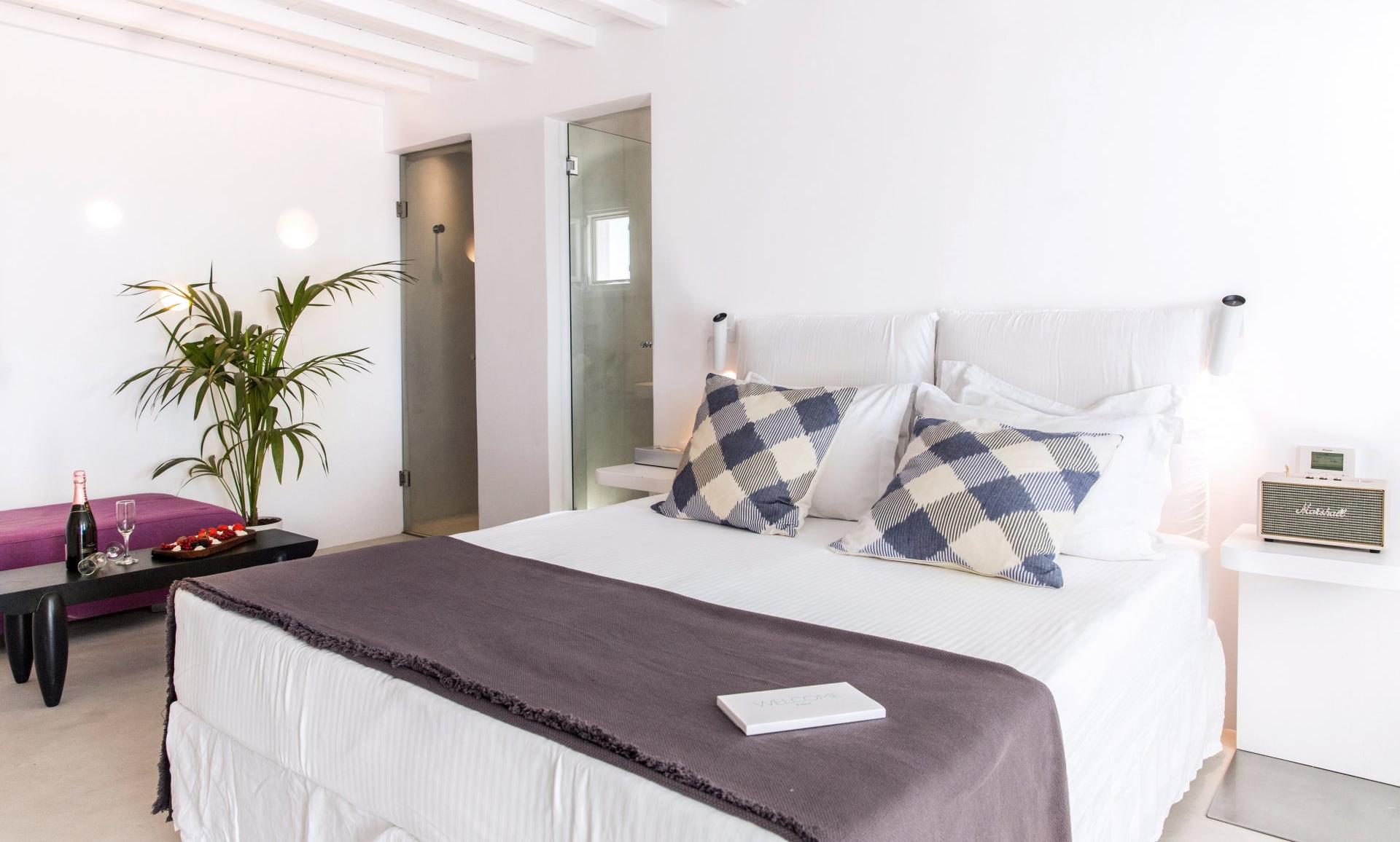 Ostraco Suites
