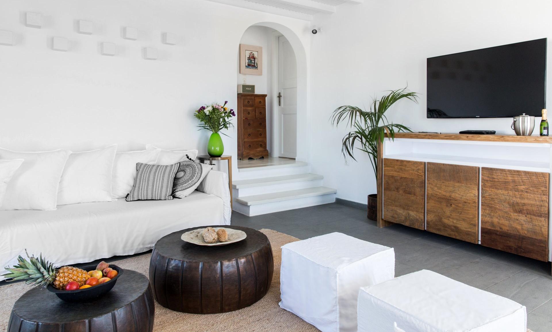 Ostraco Suites