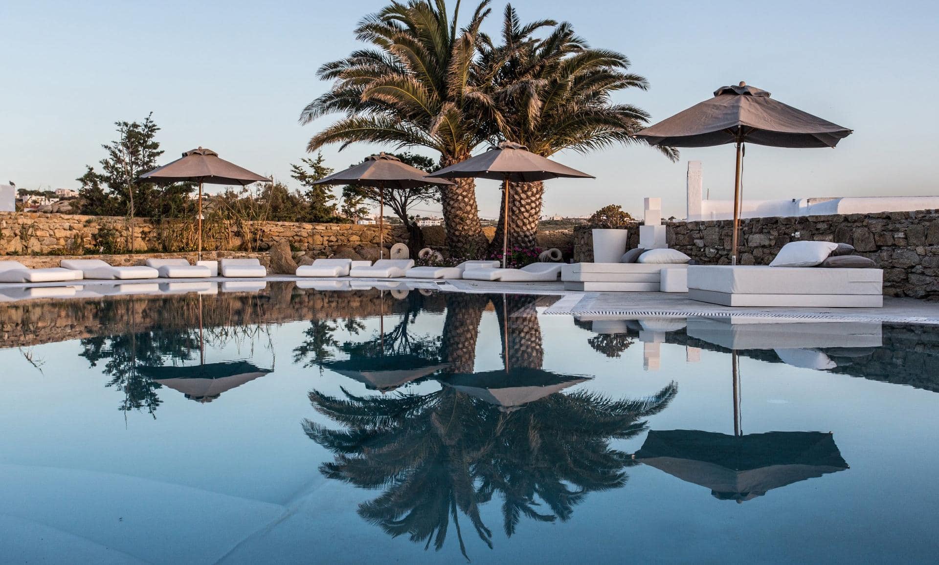 Ostraco Suites