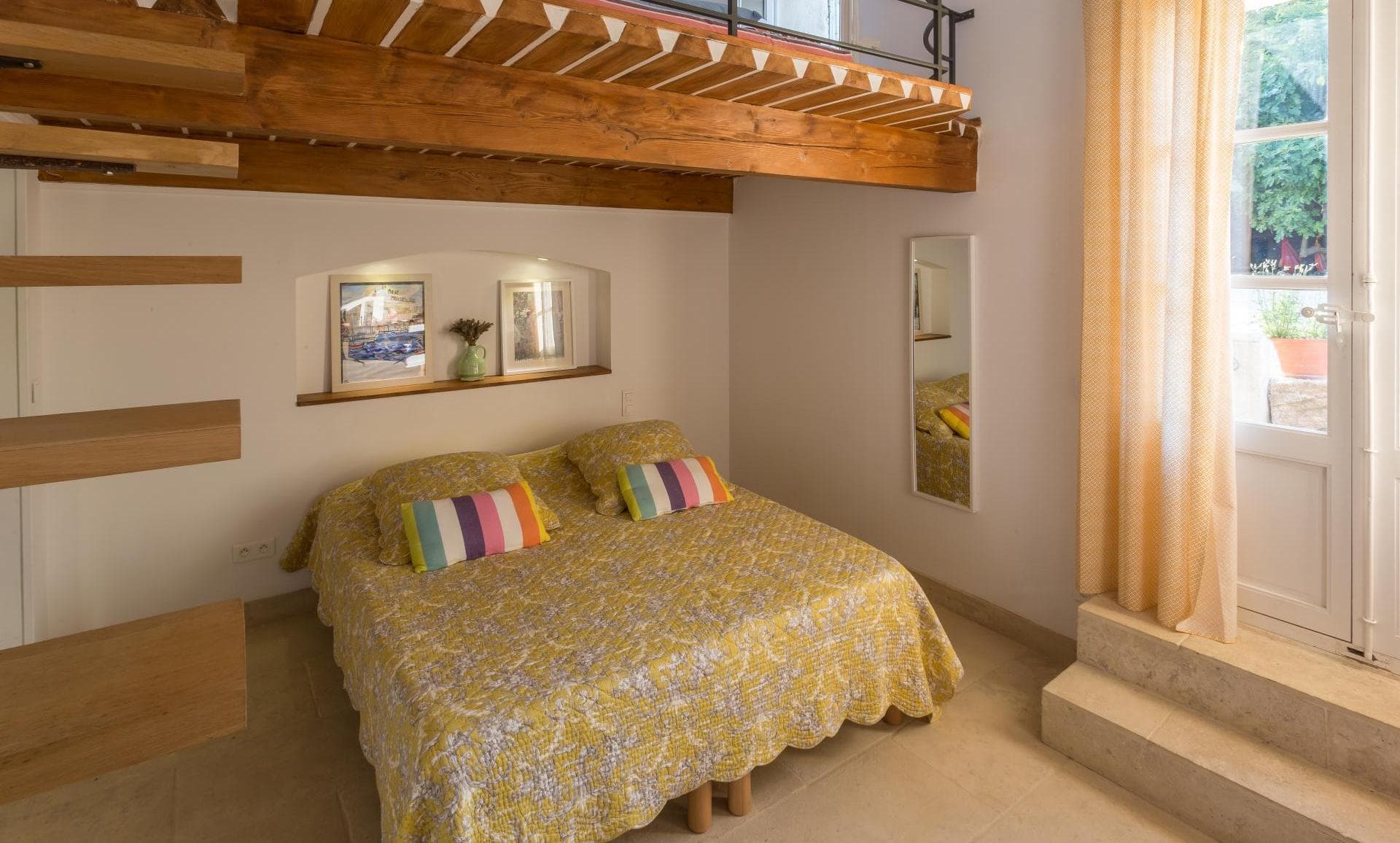 FERME AUBERGE LA FONT DES PERES