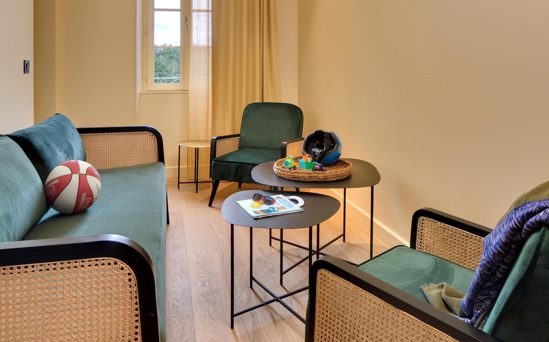 CHATEAU FAGE LA MAISON DES VIGNES