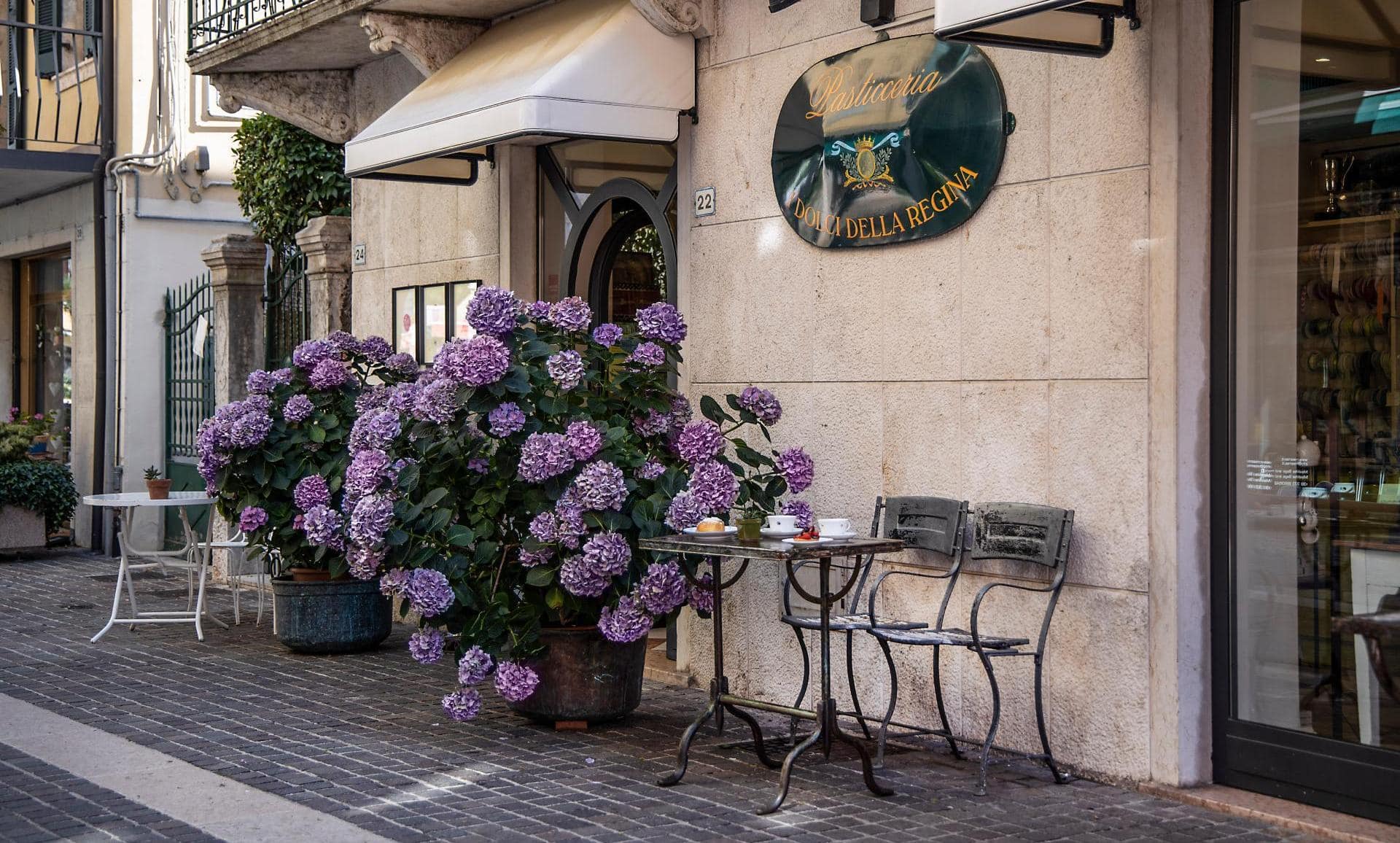 Regina Adelaide Hotel