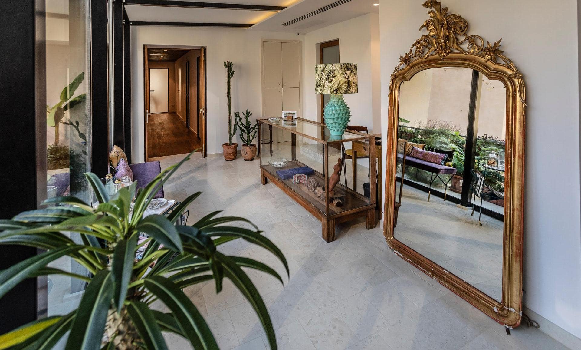 Regina Adelaide Hotel