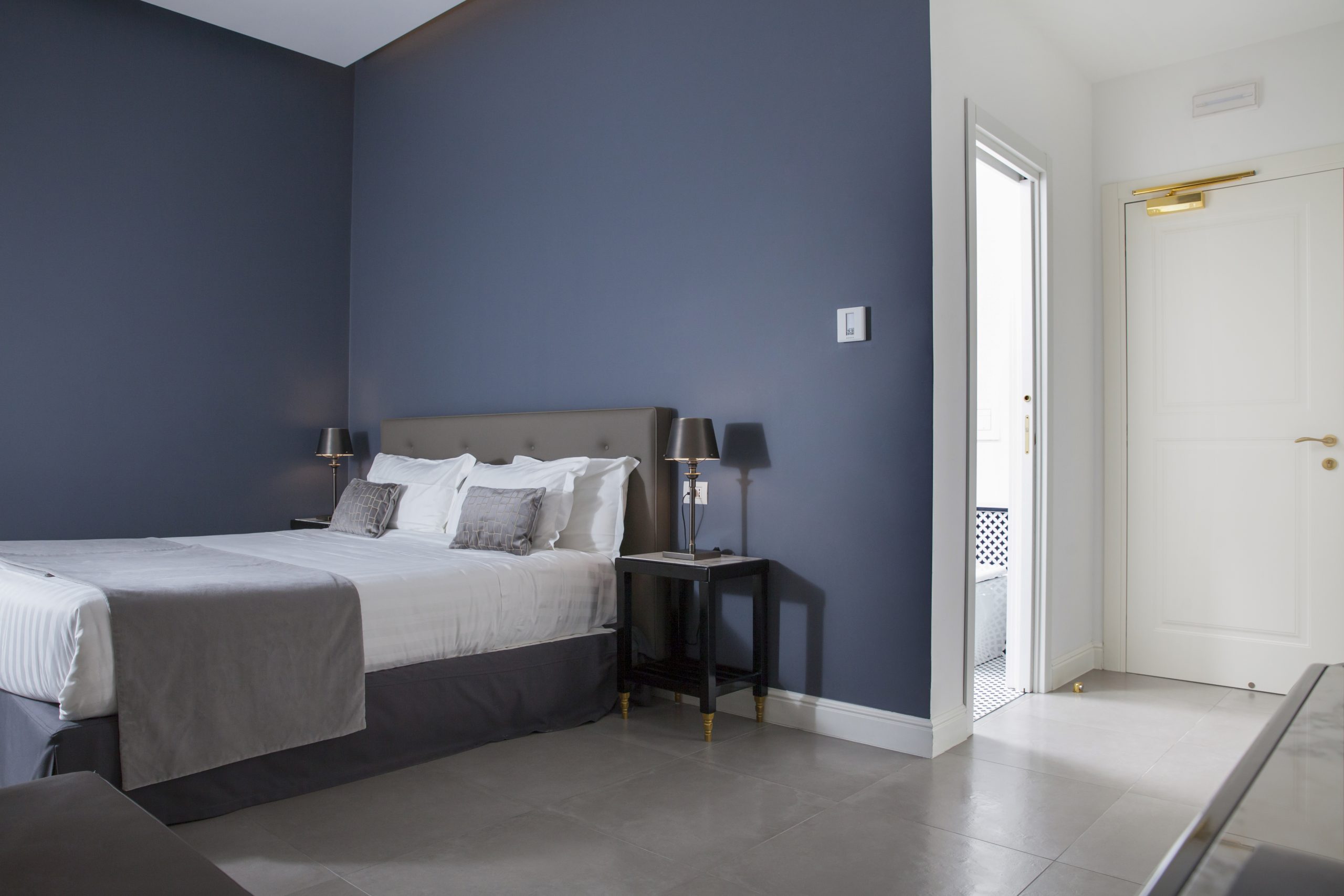 Metro900 Boutique Hotel