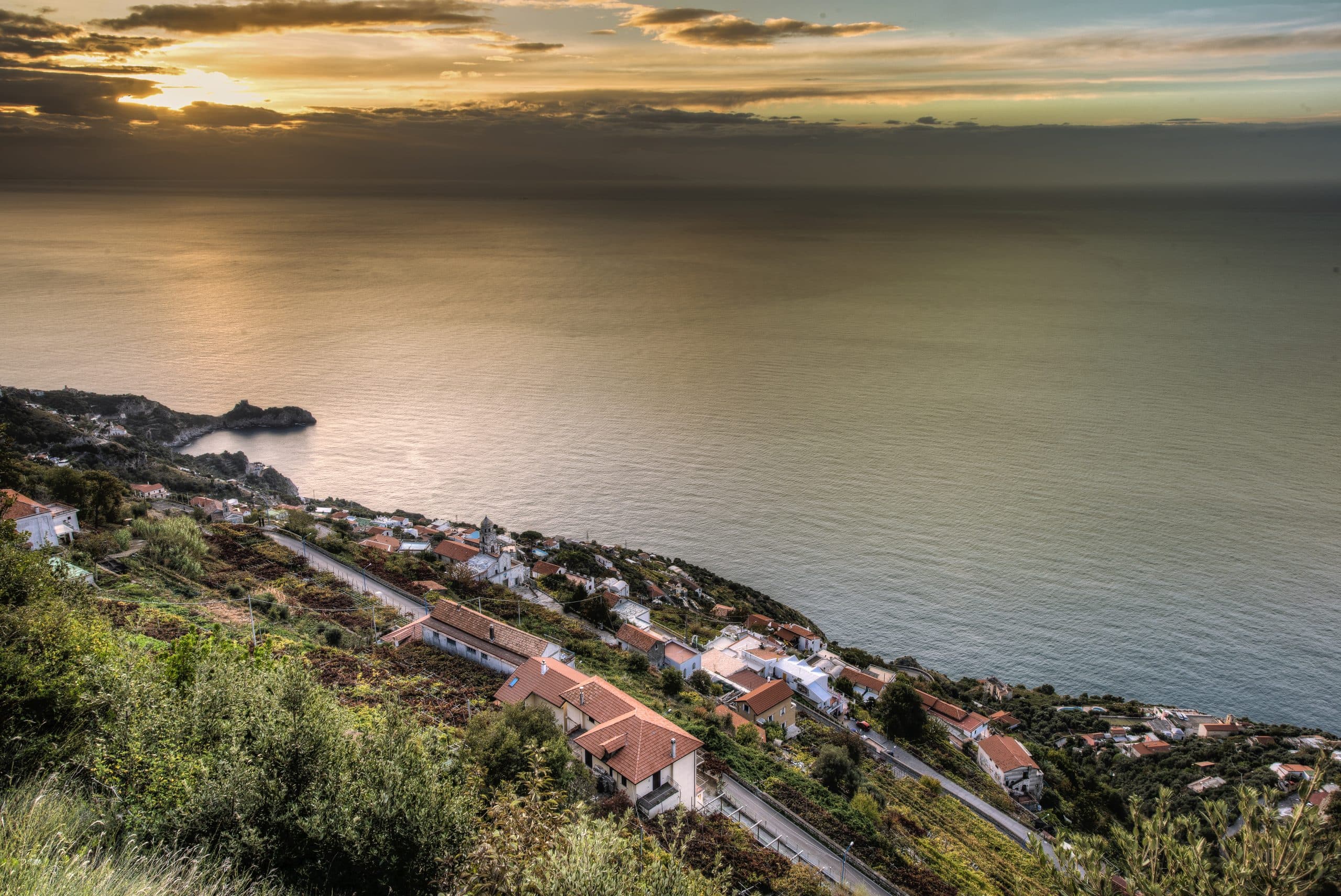 Albergo Dipinto – Bacco Furore