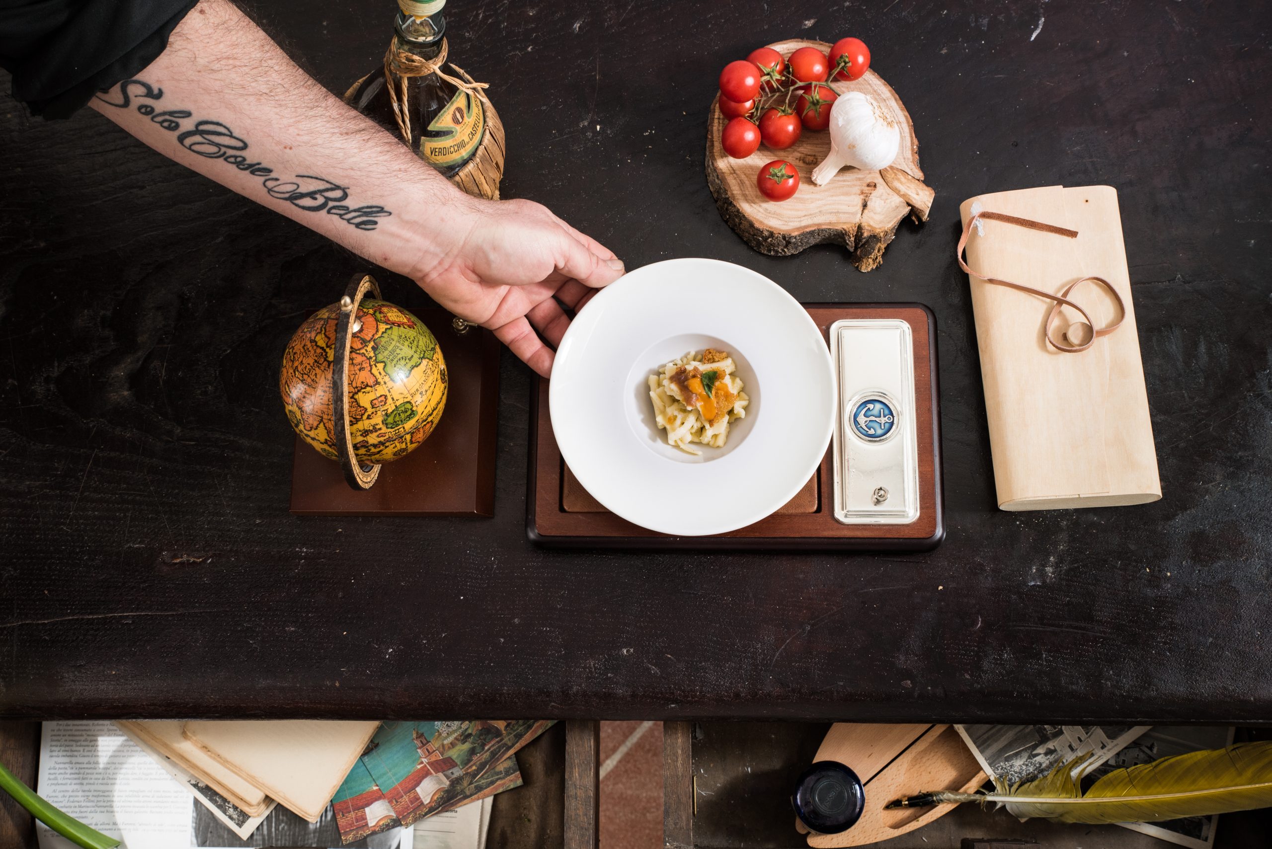 Albergo Dipinto – Bacco Furore