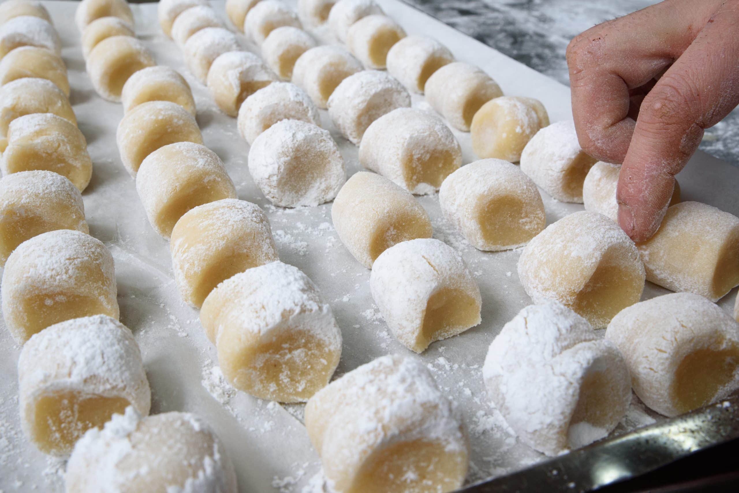 Albergo Dipinto – Bacco Furore