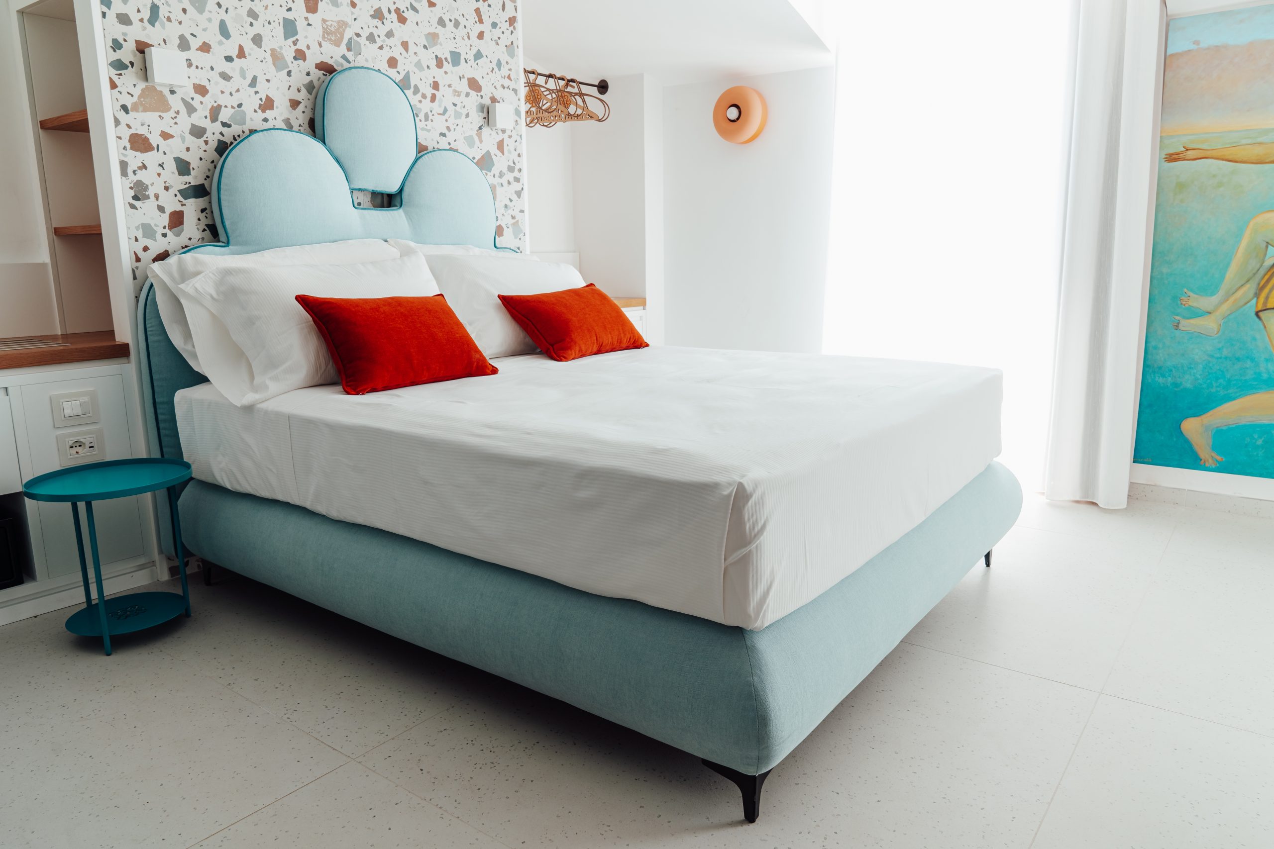 Albergo Dipinto – Bacco Furore