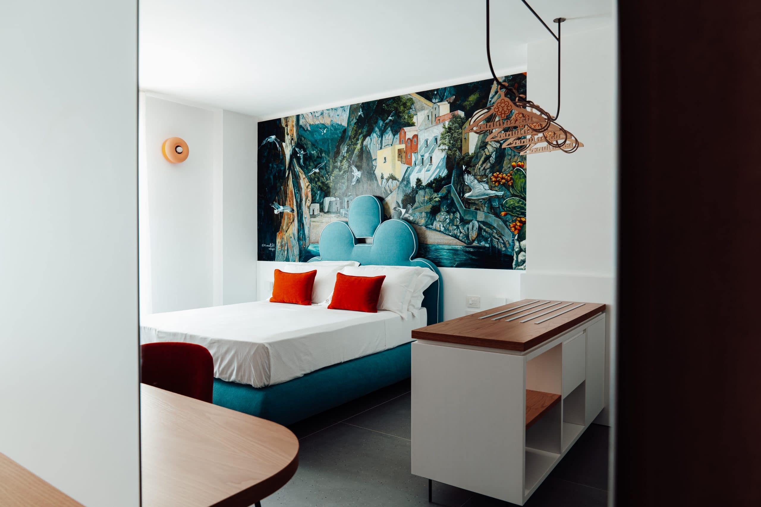 Albergo Dipinto – Bacco Furore