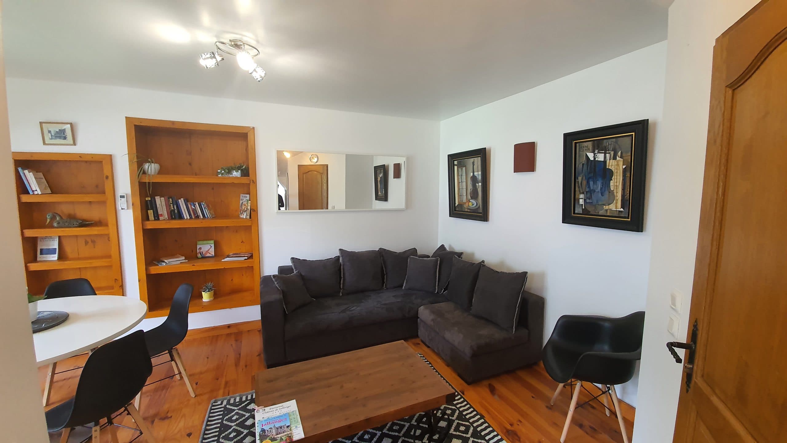 Château de Jallanges & SPA