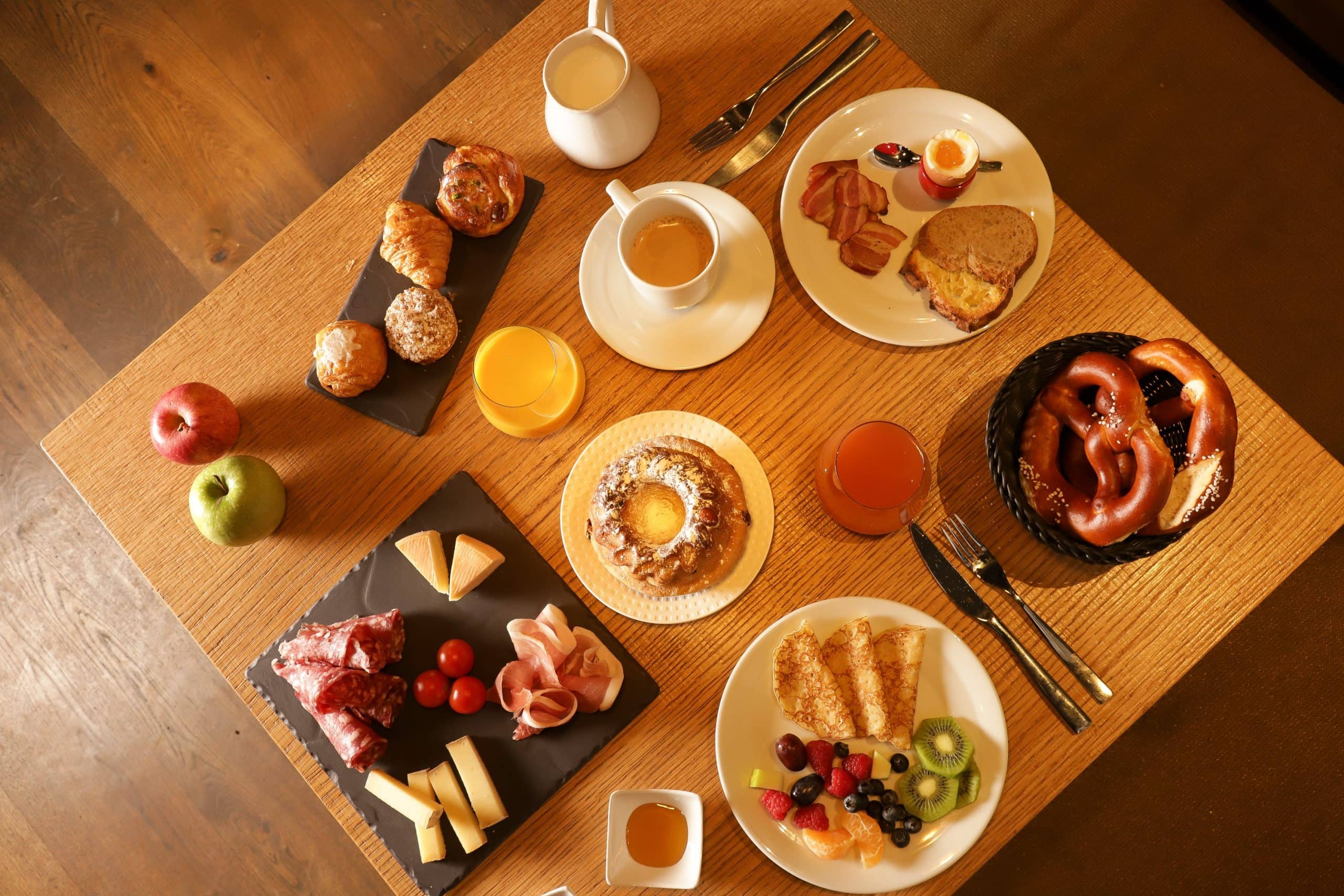 Hannong Hotel & Wine Bar