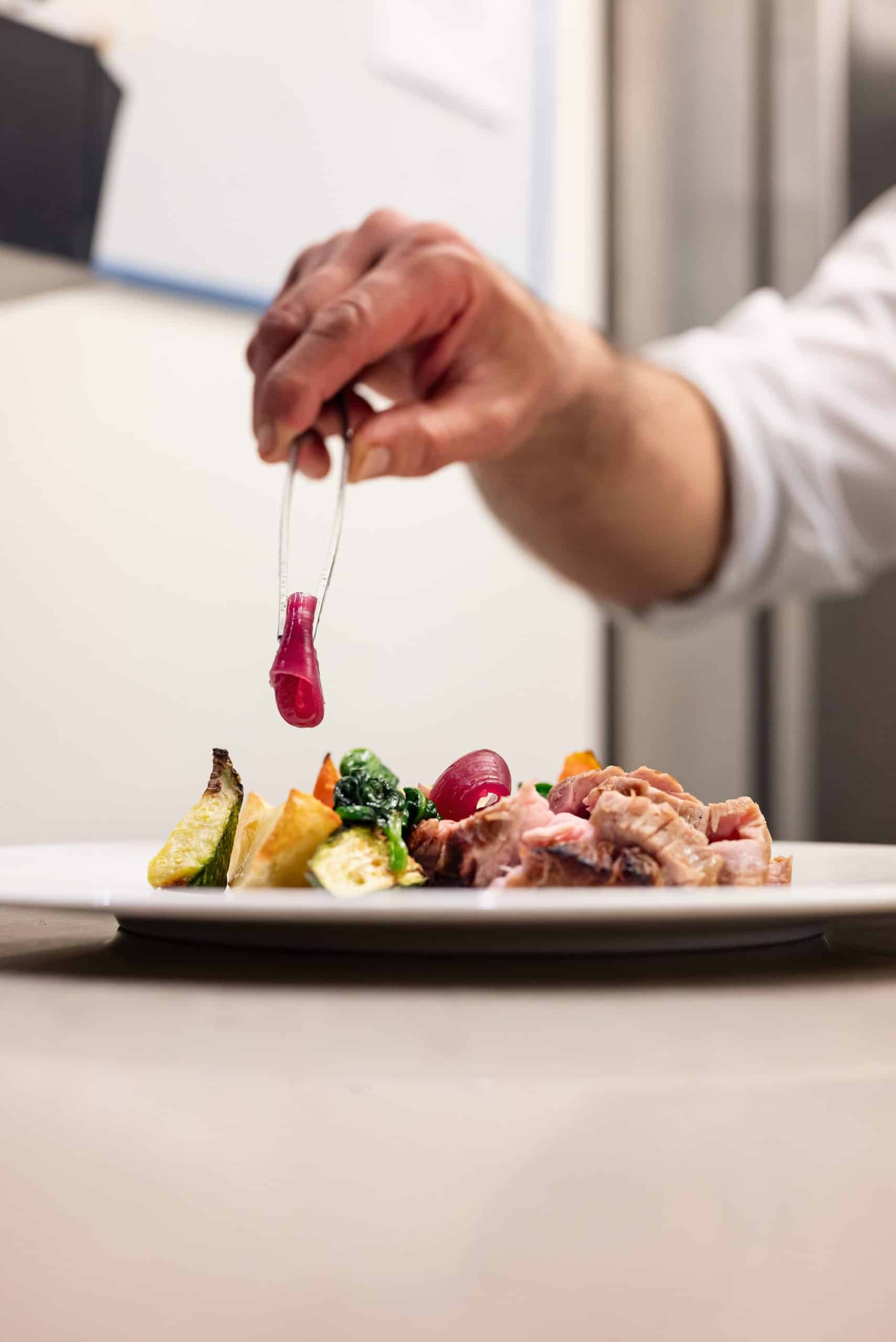 UVE Rooms & Wine Bar