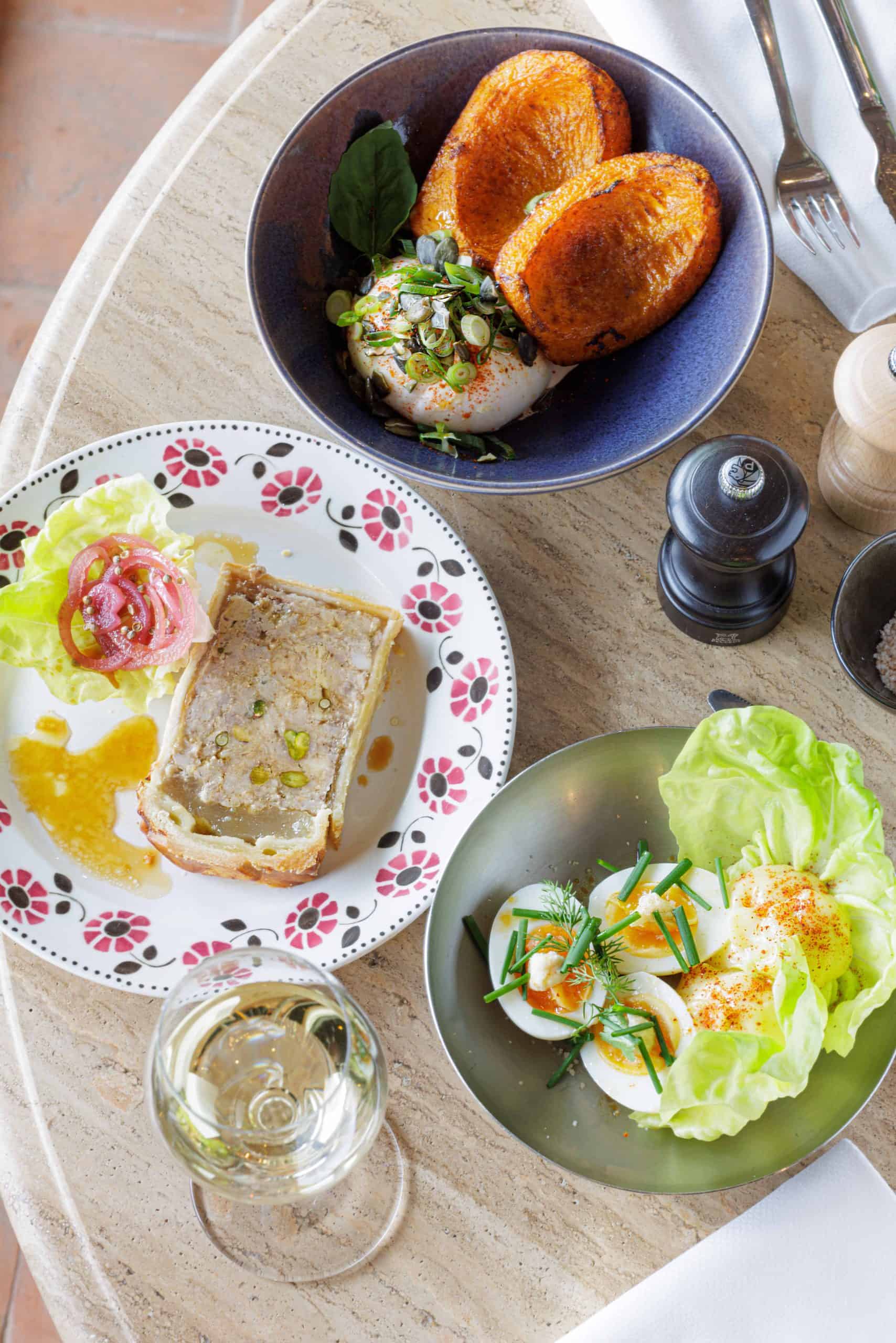 Les Roseaux, Restaurant du Hangar Y