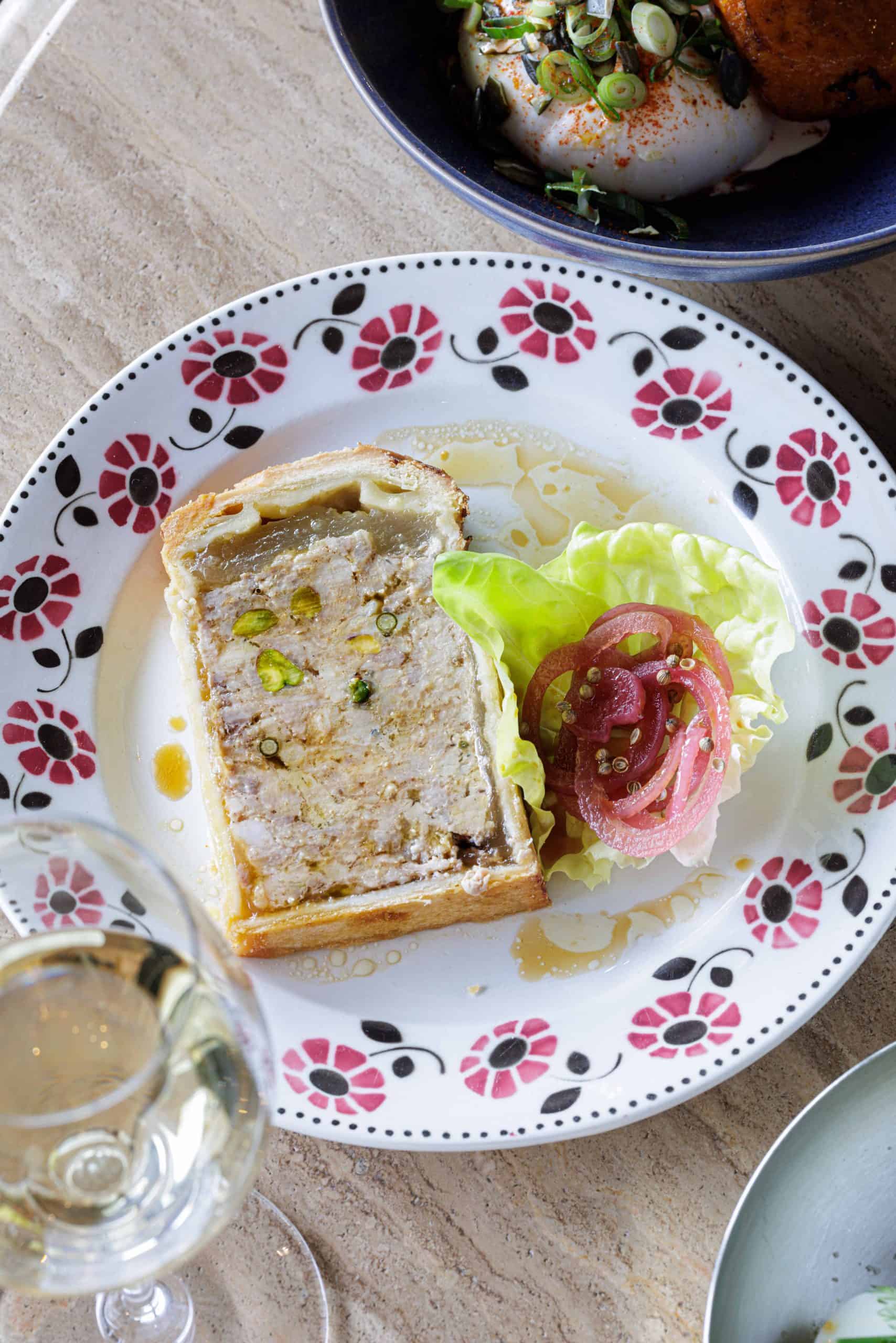 Les Roseaux, Restaurant du Hangar Y