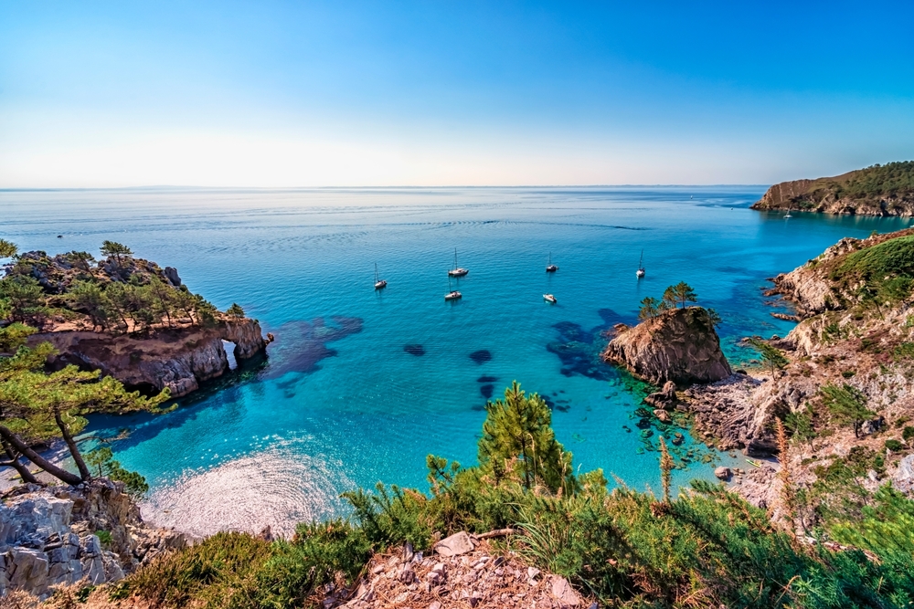 Finistère, dove la terra incontra l'oceano crzon ©shutterstock 2345723623 stockbym