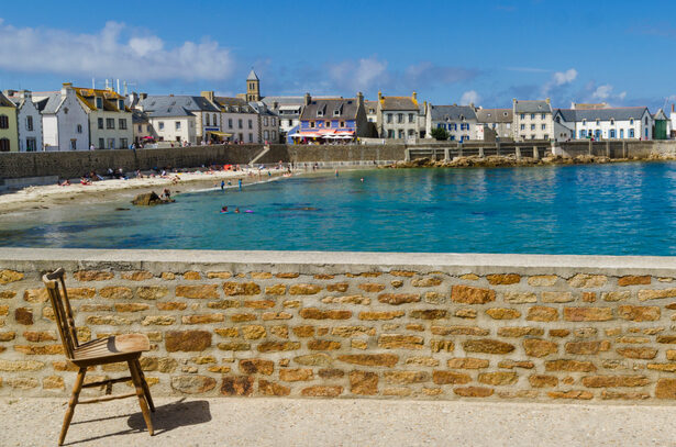 Finistère, dove la terra incontra l'oceano ile de sein ©shutterstock 1882541668 obatala photography edited