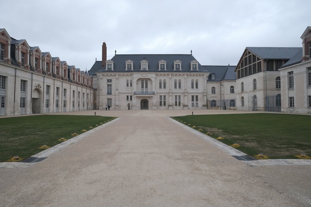 chateau de villers cotterets shutterstock 2408477055 vernerie yann 1