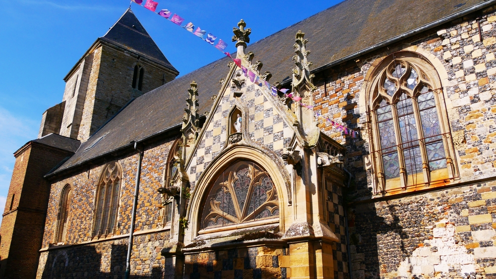 Saint-Valéry-sur-Somme : un terroir à découvrir eglise de sat valery sur somme shutterstock 2535915573 lacroix christine