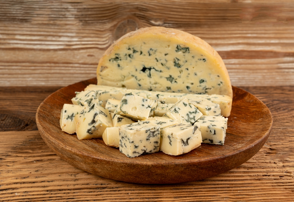 La Route des Fromages d'Auvergne la route des fromages d’auvergne
