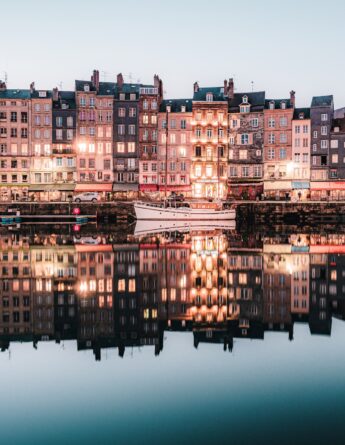 le vieux bassin de honfleur office de tourisme de honfleur ©lezbroz calvados attractivite