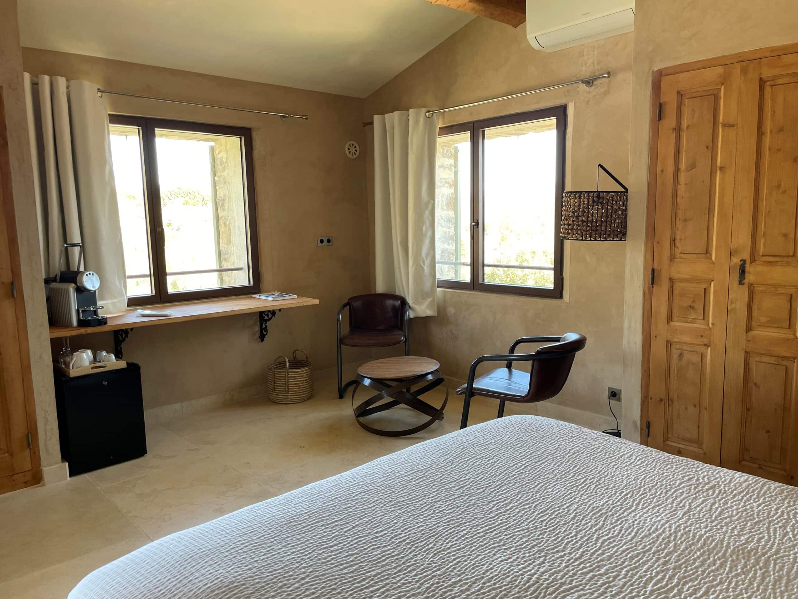 FERME AUBERGE LA FONT DES PERES