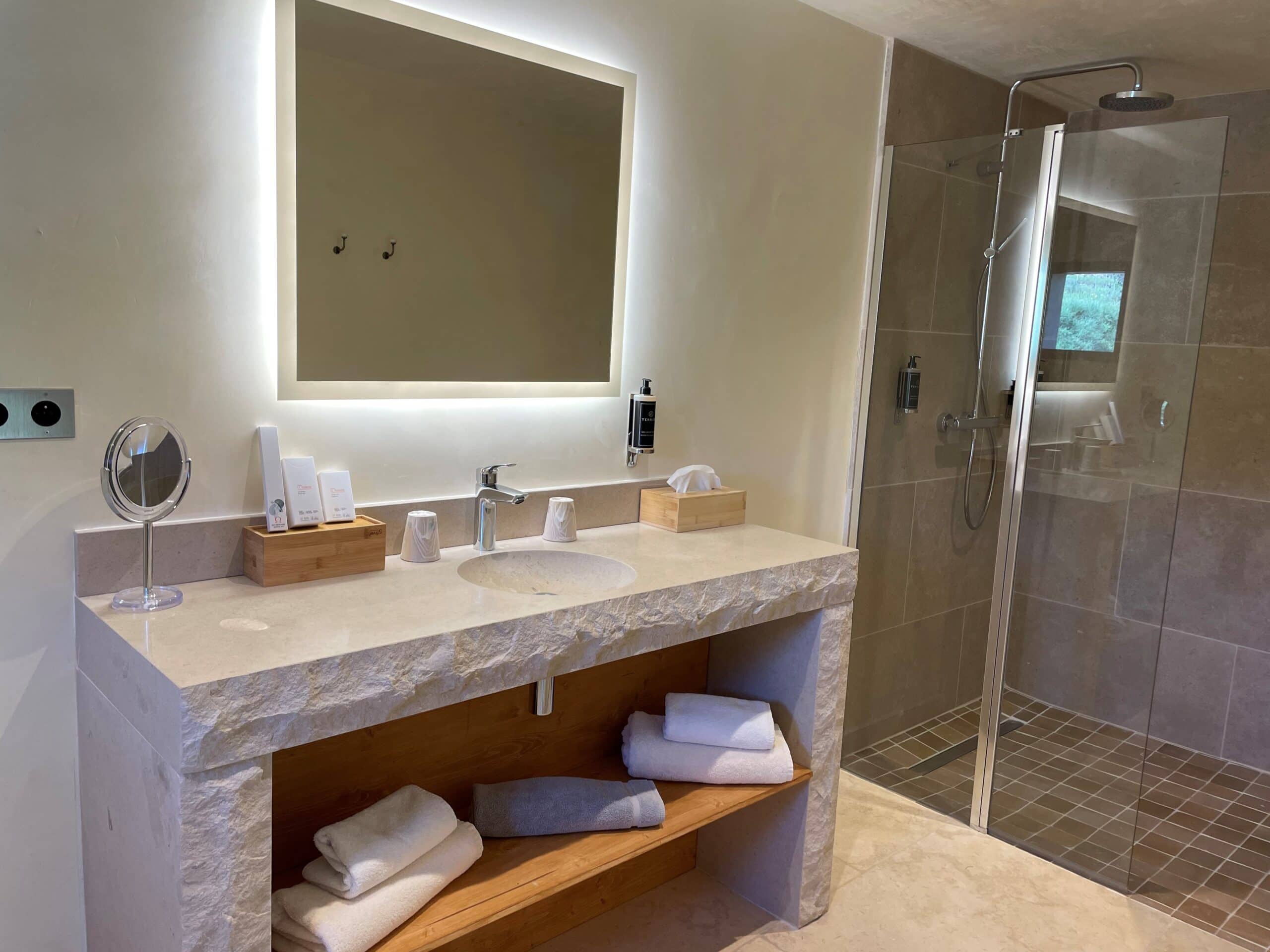 FERME AUBERGE LA FONT DES PERES