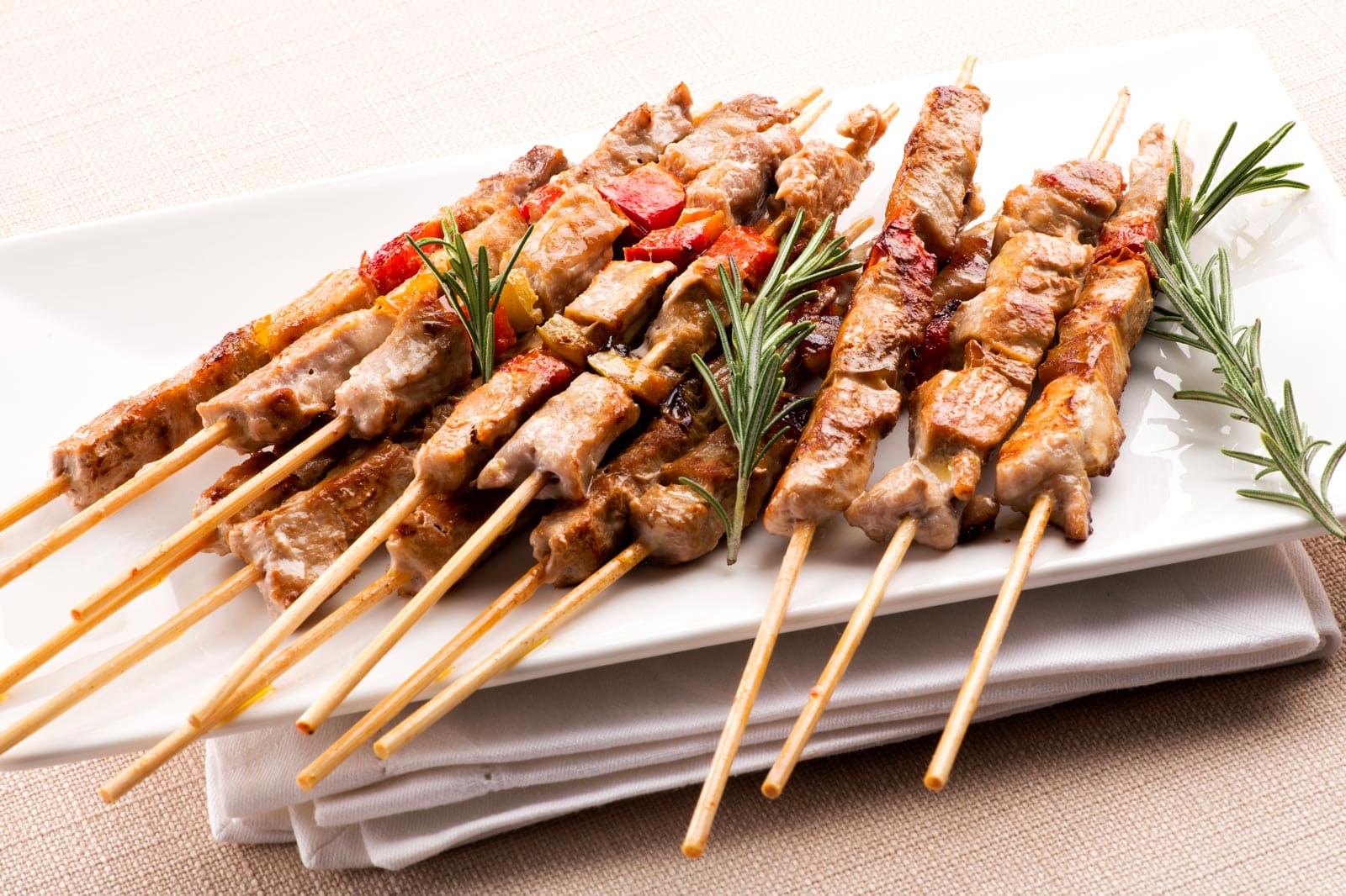 shutterstock 1359949289 photology1971 savory marinated seasoned arrosticini from abruzzo