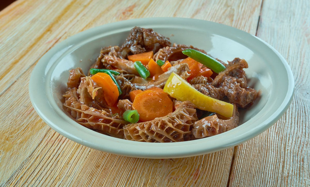 Région Normandie shutterstock 614961665 ©chatham172 tripes a la mode de caen plat traditionnel de la cuisine normande france