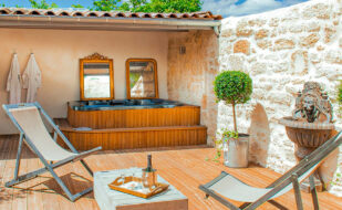 Coffret-206-4115-ClosMarcamps-910×780